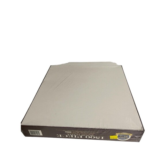 Reflections of Linderhof Castle Bavaria 1500 Piece Glow in Dark Puzzle - Sealed - Picture 7 of 15